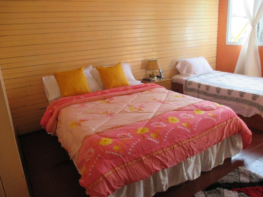Hotel Flemming Tree Providencia Island Extérieur photo