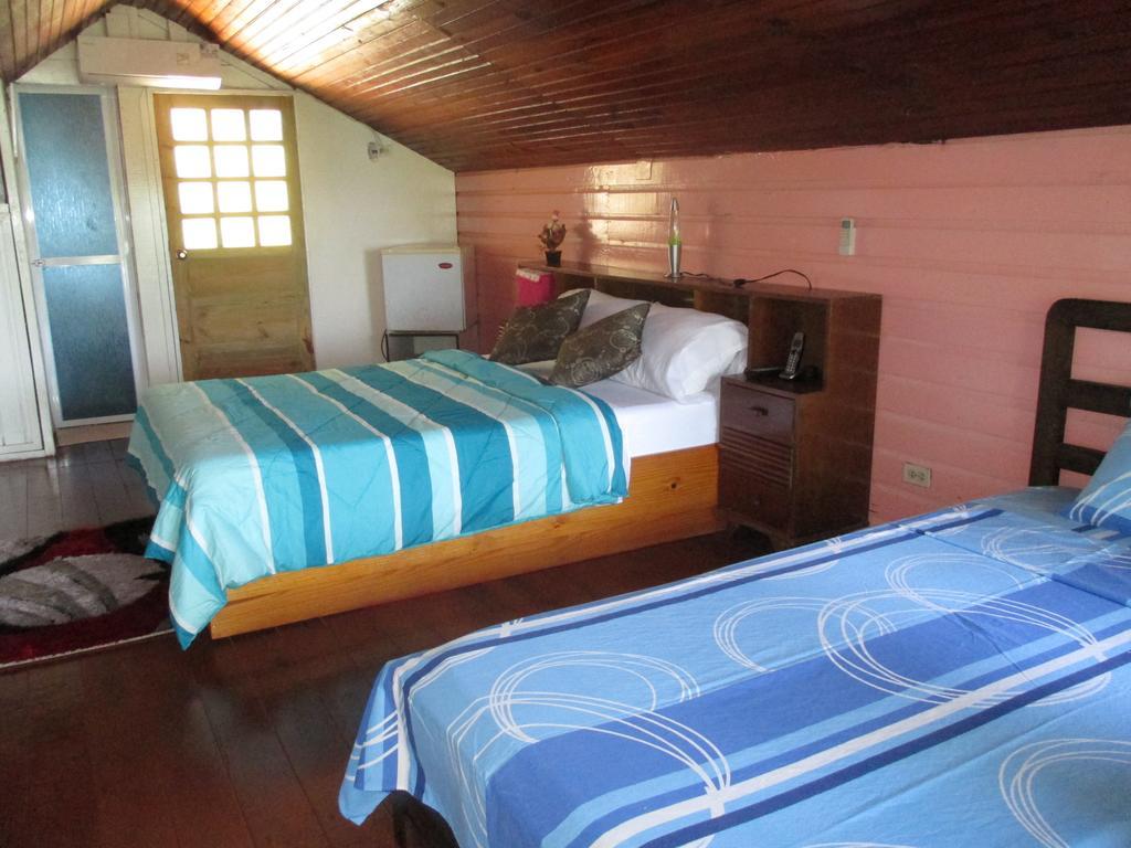 Hotel Flemming Tree Providencia Island Extérieur photo